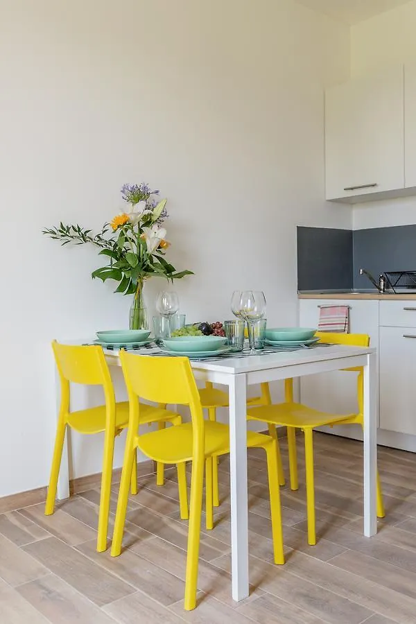 Certosa Colorful Mini Flats Lejlighed Milano 0*,